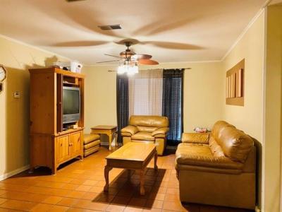 5908 MIL MAR Boulevard, Alexandria, Louisiana 71302, USA
