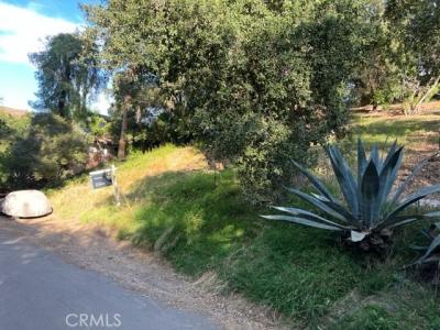4264 Rosario Road, Woodland Hills, California 91364, USA