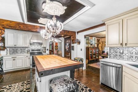 601 Forest Hill Boulevard, West Palm Beach, Florida 33405, USA
