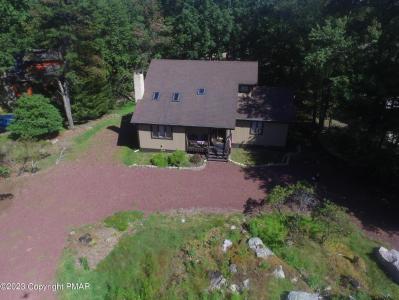 26 Beechwood Road, Lake Harmony, Pennsylvanie 18624, États-Unis
