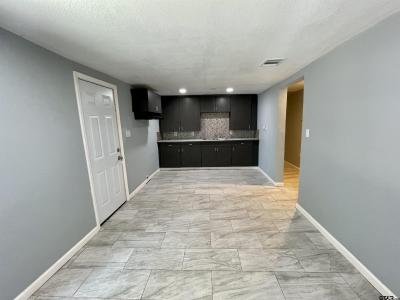 219 Eckman St., Longview, テキサス 75601, アメリカ合衆国