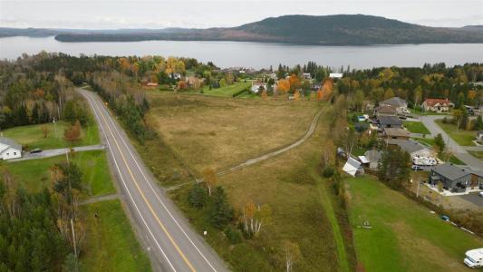 Route 232 E., Témiscouata-sur-le-Lac, Quebec G0L 1E0, Canada