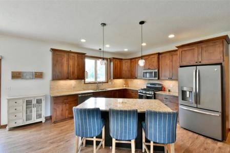 19087 238th Avenue NW, Big Lake, مينيسوتا 55309, الولايات المتحدة