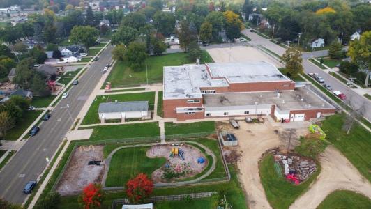 520 E Holum Street, Deforest, Wisconsin 53532