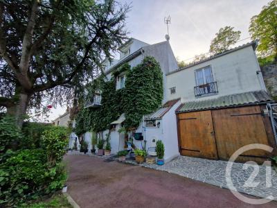 Thiverny, Picardie 60160, França