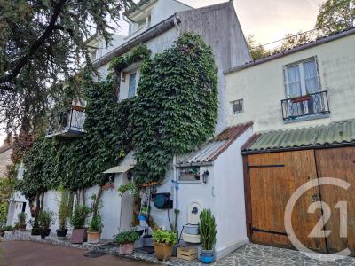 Thiverny, Picardie 60160, França