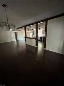 219 Twin Lakes, Elyria, Огайо 44035, Соединенные Штаты