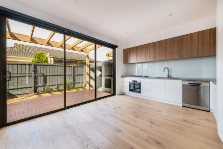 3/22 Eulinga Road, Clarinda, VIC 3169, Australia