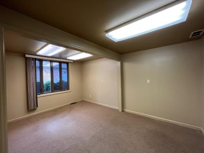 1101 Glendale Blvd #109, Valparaiso, Indiana 46383, USA