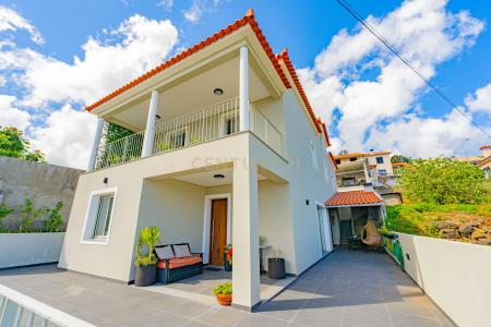 Santa Cruz, Madeira 9100-163, Portugal