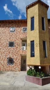 Av pincipal haras de San Pablo Urbanización Camelot Suites 1, Turmero, Aragua 2115, ベネズエラ
