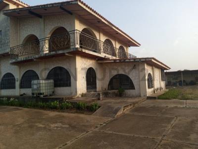 av principal de san joaquin Finca en San Joaquin-Anaco, Anaco, Anzoategui 6003, Venezuela
