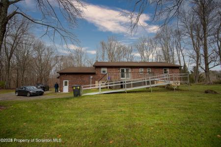 154 Slish Road, Honesdale, Pennsylvania 18431, USA