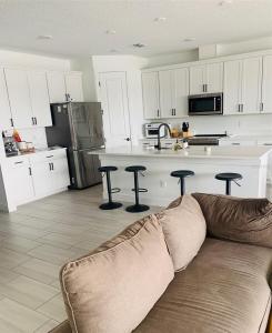 5194 NORTHERN FLICKER DRIVE, Saint Cloud, 佛羅里達州 34771, 美國