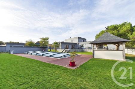 Le Genest St Isle, Pays de la Loire 53940, France