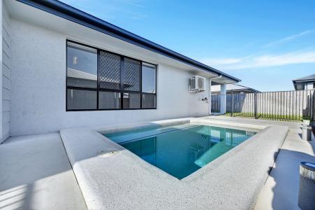 9 Clementine Street, Mount Low, QLD 4818, Australia