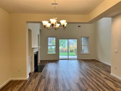 102 Braeburn Path, Matamoras, Pennsylvania 18336, Stati Uniti