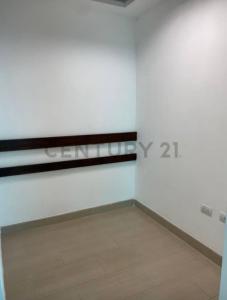 Lechería, Anzoategui 6016, Venezuela