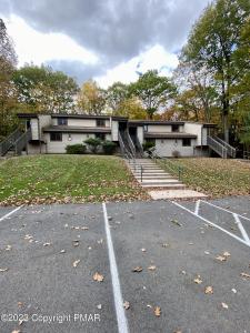 1055 Deerfield Drive, Lake Harmony, Pennsylvanie 18624, États-Unis