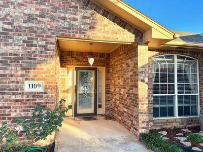 1109 Remington Ct, Enid, Oklahoma 73703