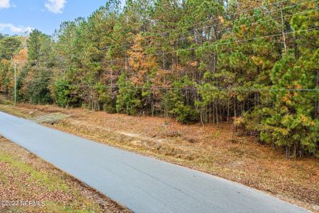 131 Henson Road, Hubert, North Carolina 28539