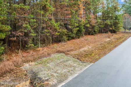 131 Henson Road, Hubert, North Carolina 28539