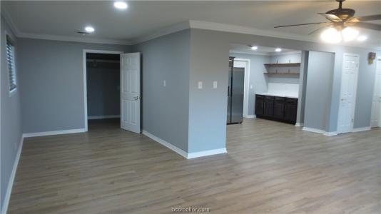 901 Oak Street, Caldwell, Texas 77836, Estados Unidos