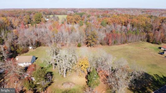7060 Poorhouse Road, La Plata, Maryland 20646, USA