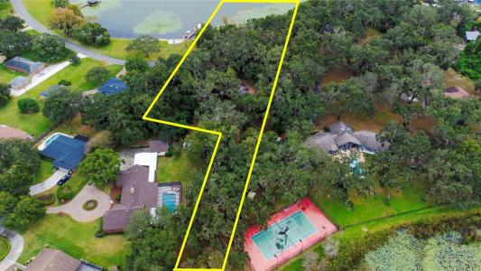 2060 LAKE ARIANA BOULEVARD, AUBURNDALE, Florida 33823, USA