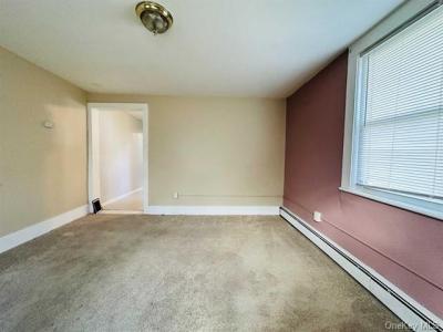 17 Mill Street 1, Wappinger, ニューヨーク 12590, アメリカ合衆国