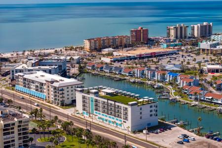 400 150th Ave # 304, Madeira Beach, 佛罗里达州 33708, 美国