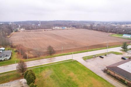 Vl S Crown Hill Road, Orrville, Ohio 44667, États-Unis