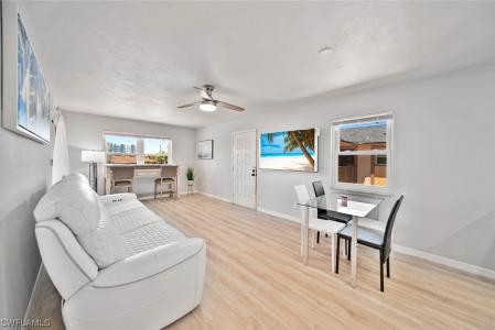 16881 Davis Road 721, Fort Myers, Florida 33908
