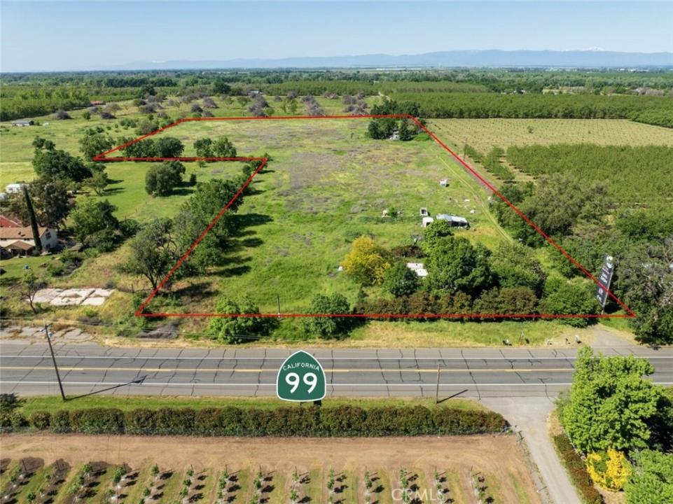 11775 State Highway 99e, Red Bluff, California 96080