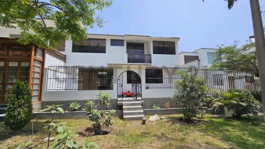 Alpamayo Mz E-BC, Lt 5 Urbanizacion Los Girasoles de Huampani ., Lima, Lima 00001, Peru