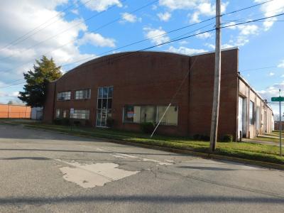 500 E. 1st Street, Lumberton, NC 28358, USA