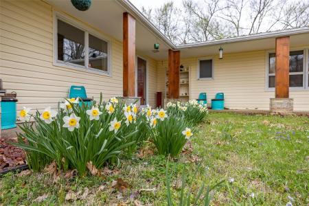 16730 Highway B, Houston, Missouri 65483