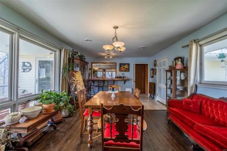 16730 Highway B, Houston, Missouri 65483