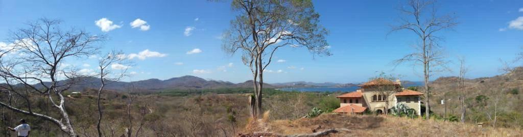 Playa Potrero Santa Cruz, Guanacaste 50304, Costa Rica