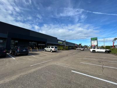 114-142 Boat Harbour Drive, Pialba, QLD 4655, Australia