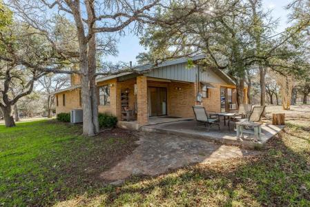 263 Wilderness Dr, Fredericksburg, Texas 78624