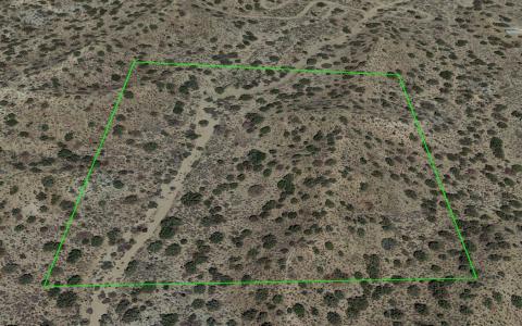 Vic Avenue Y4 & 96th St East, Juniper Hills, Kalifornia 93543, USA