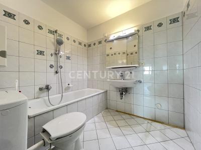 Erlangen, Bayern 91056, Alemania