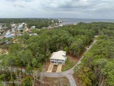 103 Holly Point, Pass Christian, Mississippi 39571, Estados Unidos