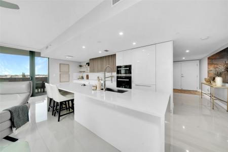 730 N Ocean Blvd , 405, Pompano Beach, Florida 33062, USA