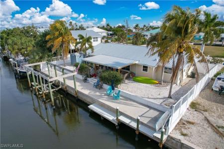 16091/093 Porto Bello Street, Bokeelia, Florida 33922, USA