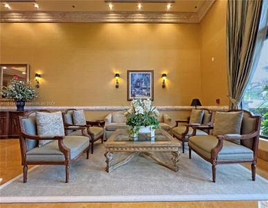 8390 SW 72nd Ave 110, Miami, Florida 33143, Stati Uniti
