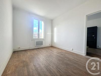 Melun, Île-de-France 77000, France