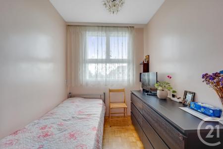 Chatillon, Île-de-France 92320, アキタン