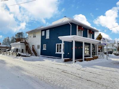 811 Rue Commerciale N., Témiscouata-sur-le-Lac, קוויבק G0L 1E0, קנדה